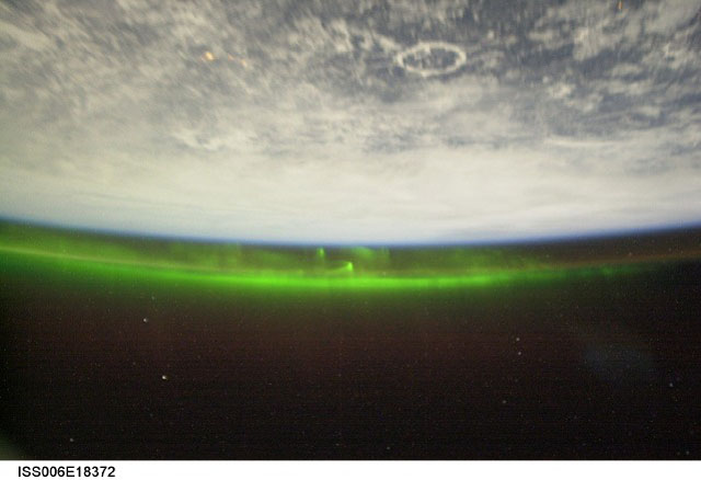A view of the aurora photographed by ISS astronaut Don Pettit in 2003 (Pettit: NASA)